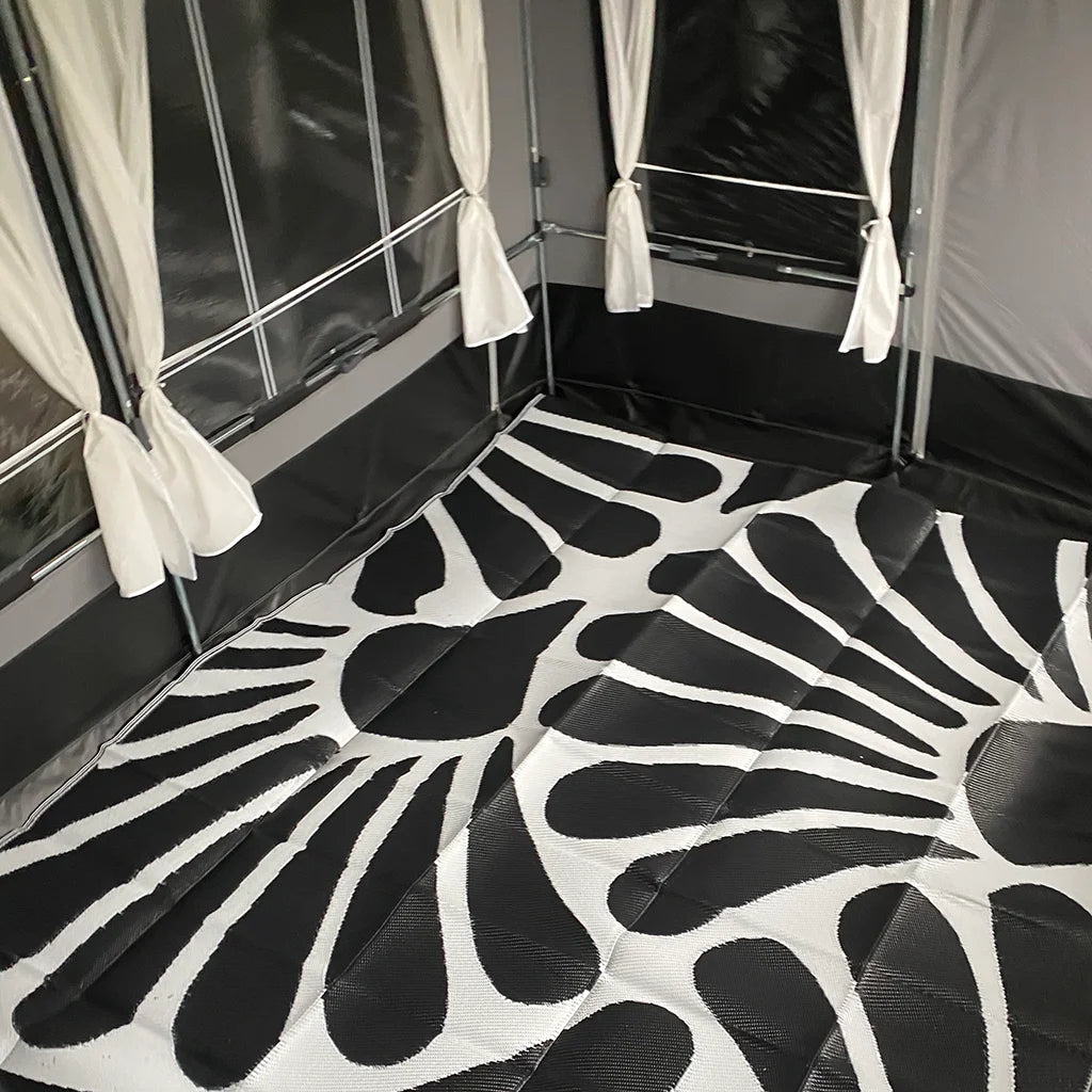 Quest Breathable Cosy Awning Carpet (250 x 250)